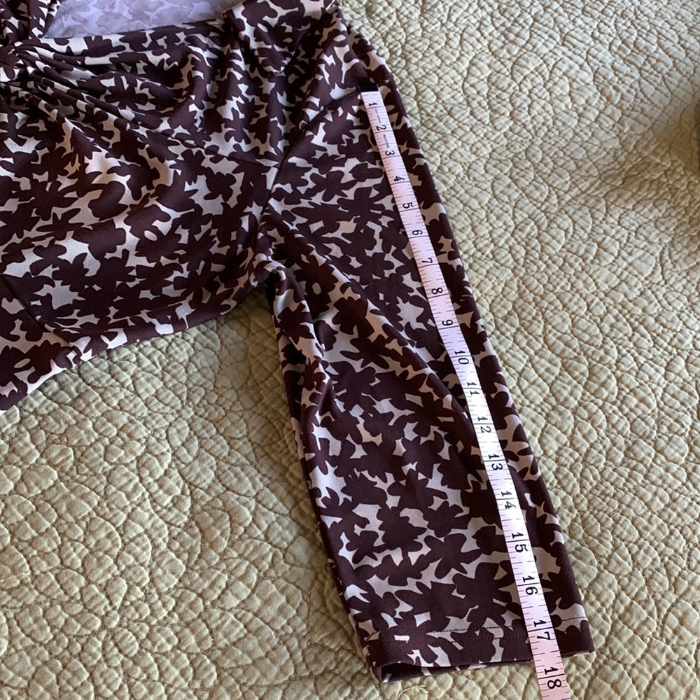 Chadwicks V-neck Top * 1X - Picture 11 of 12
